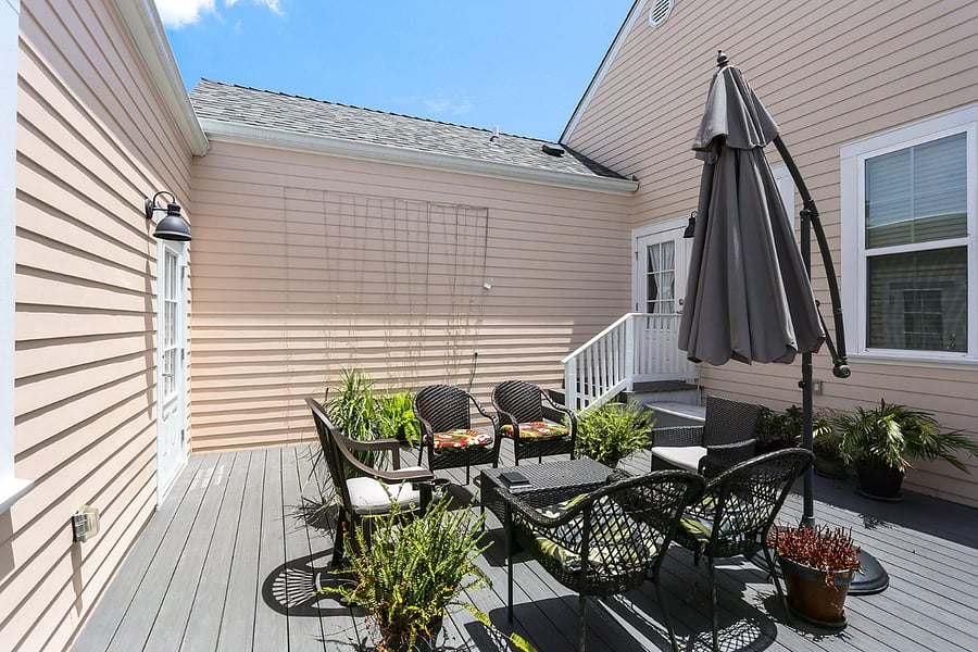 Shared Deck