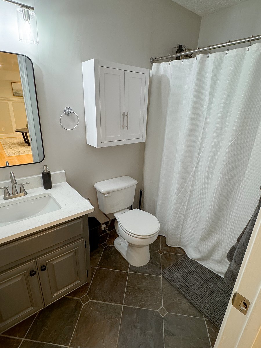 Furnished Finder property 697576_1 photo 18