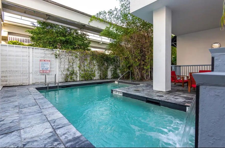 Furnished Finder property 697589_1 photo 17