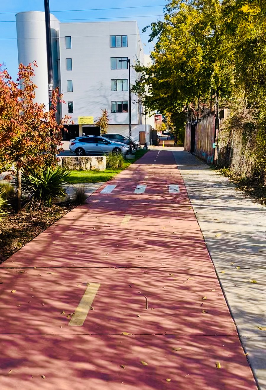 Interior Bike Lane: 10 minutes to Downtown Austin