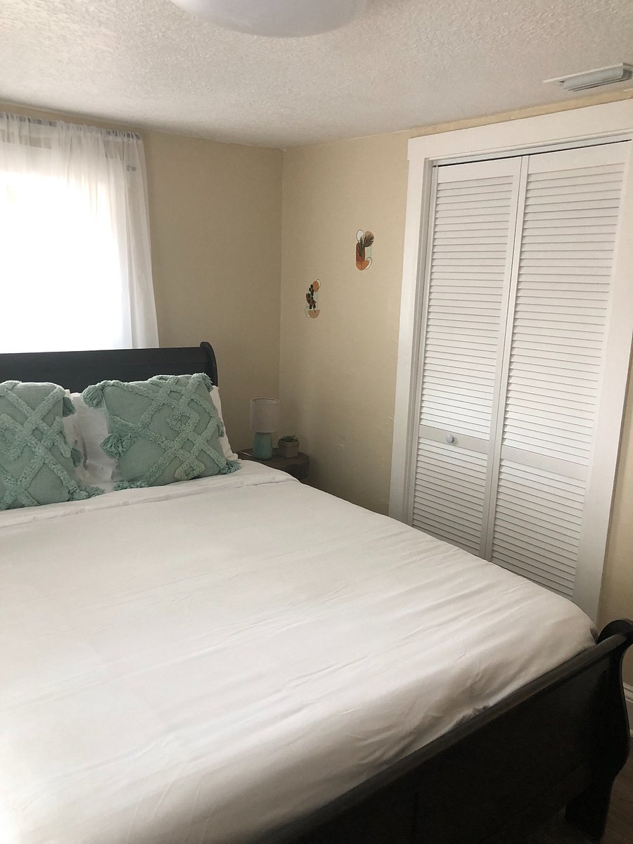 Furnished Finder property 697652_1 photo 8