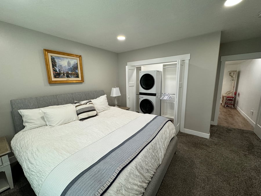 Furnished Finder property 697653_1 photo 11