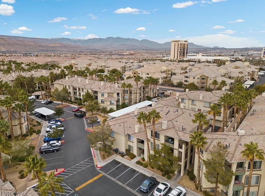 Furnished Finder property 697658_1 photo 12