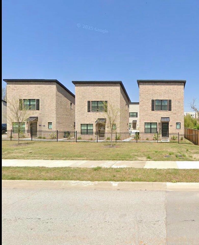 Furnished Finder property 697720_1 photo 12