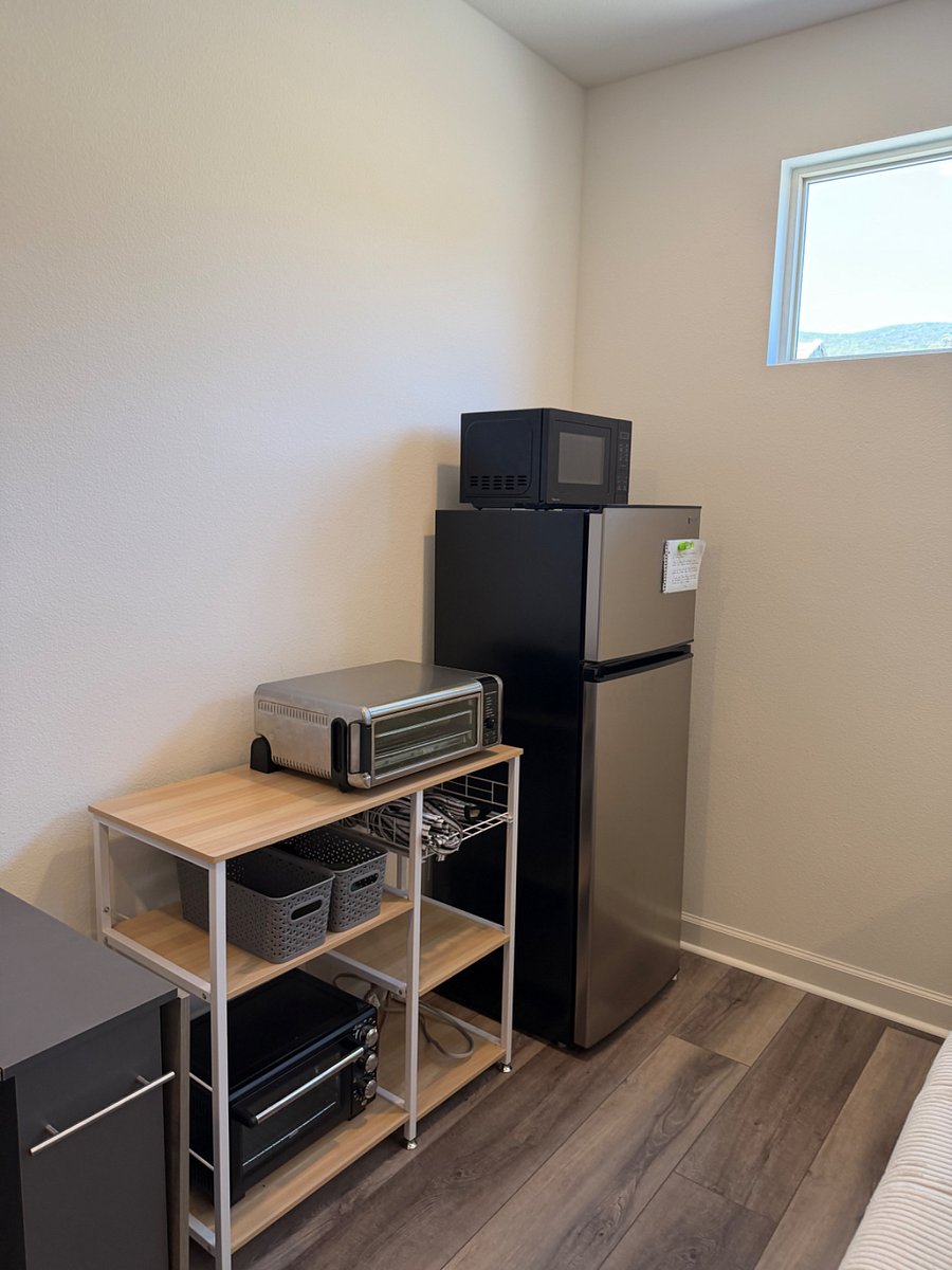 Furnished Finder property 697756_1 photo 7