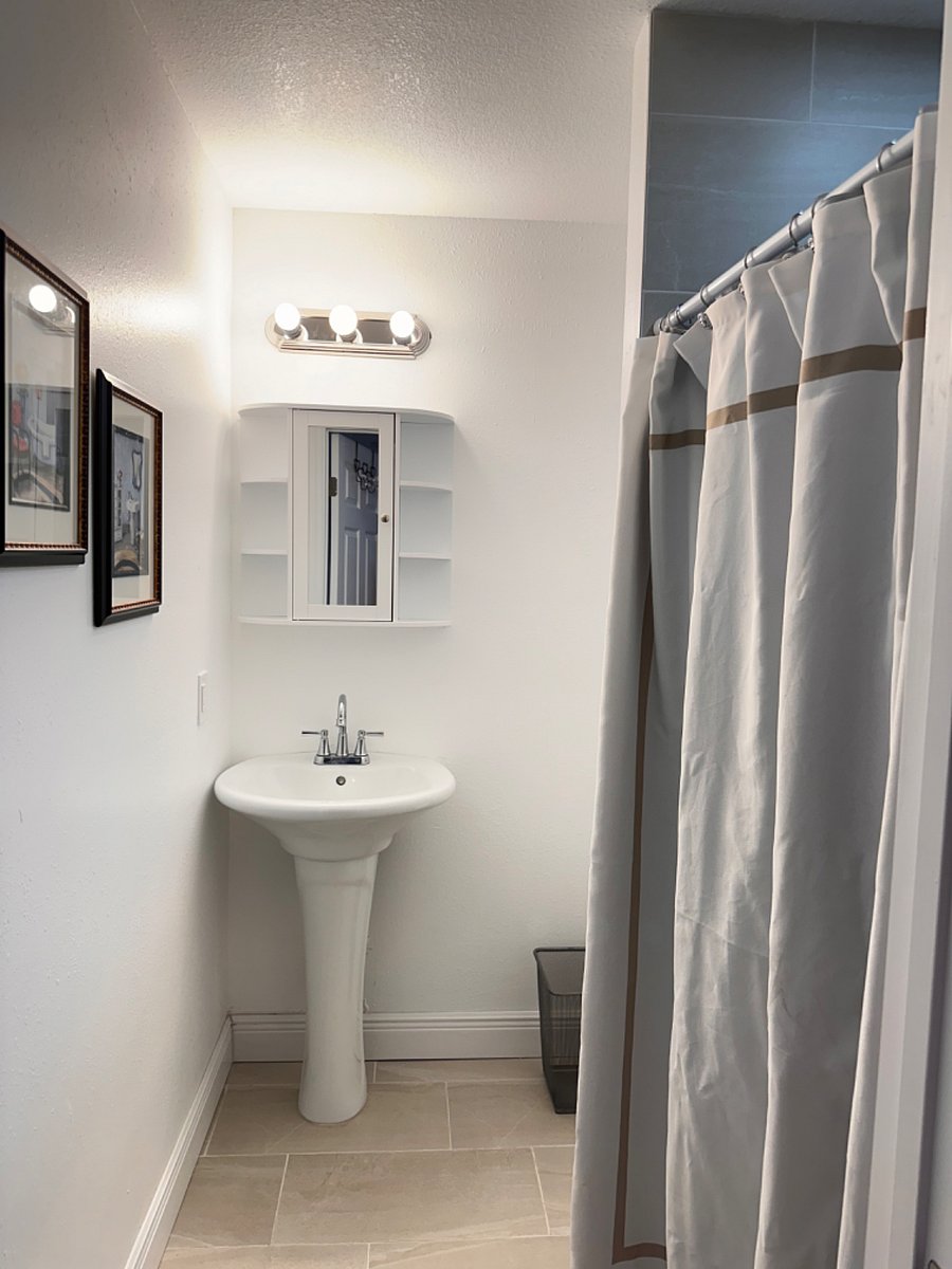 Furnished Finder property 697762_1 photo 15