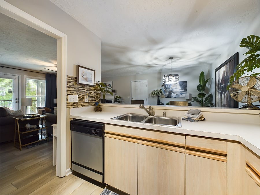 Furnished Finder property 697769_1 photo 13