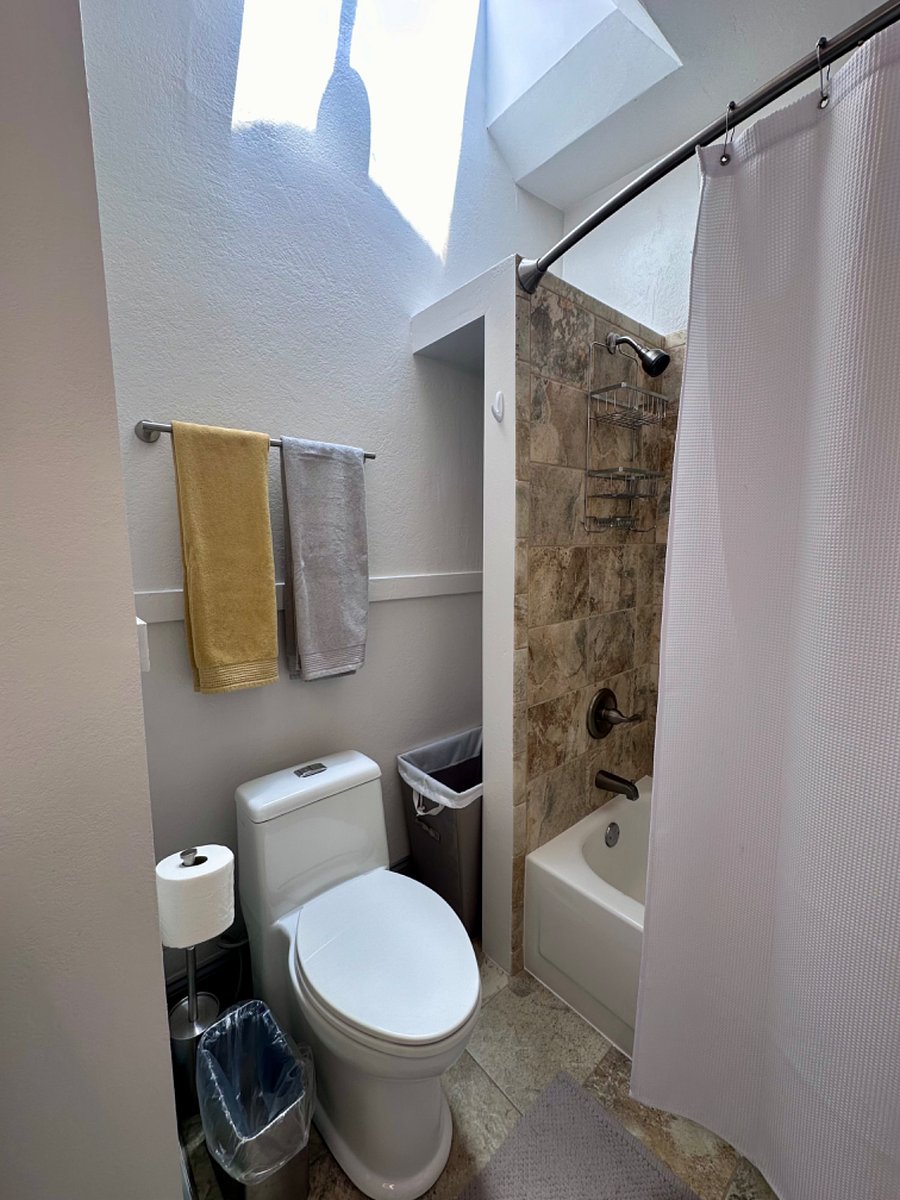 Furnished Finder property 697840_1 photo 13