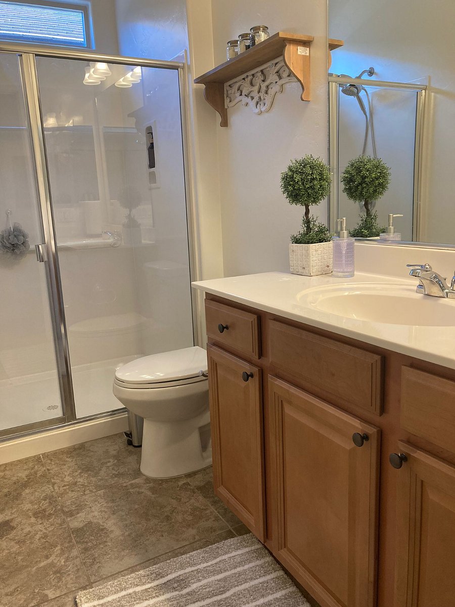 Furnished Finder property 697852_1 photo 12