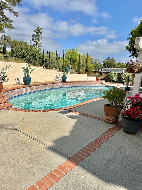 Furnished Finder property 697863_2 photo 11