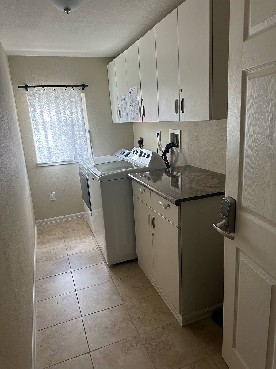 Furnished Finder property 697894_1 photo 4
