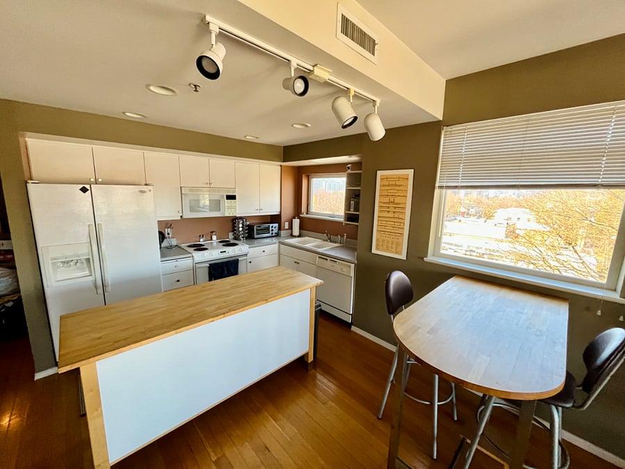 Furnished Finder property 697909_1 photo 3