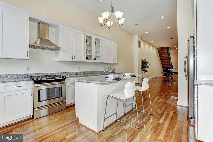 Furnished Finder property 697939_1 photo 10