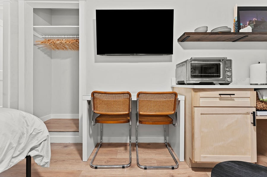 A mix of vintage and modern/new furniture add interest to the space. 