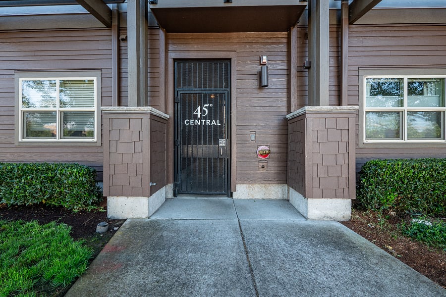 Furnished Finder property 697951_1 photo 12
