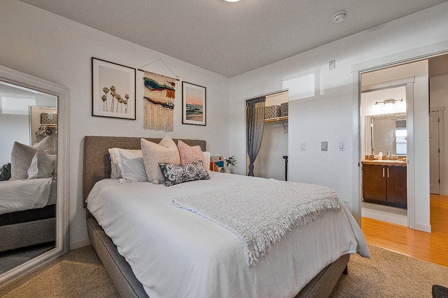 Furnished Finder property 697951_1 photo 3