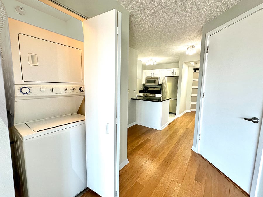 Furnished Finder property 697956_1 photo 12