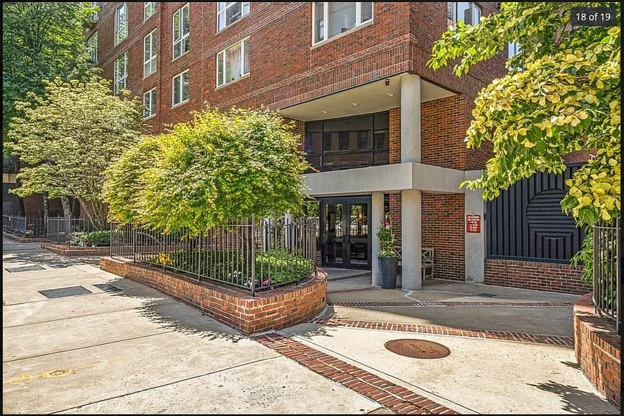 Furnished Finder property 697994_1 photo 17