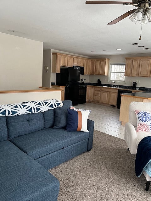 Furnished Finder property 698028_1 photo 3