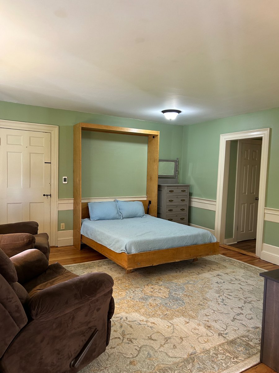 Furnished Finder property 698083_1 photo 3