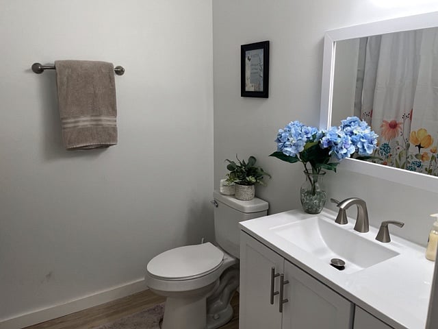 Furnished Finder property 698098_1 photo 5