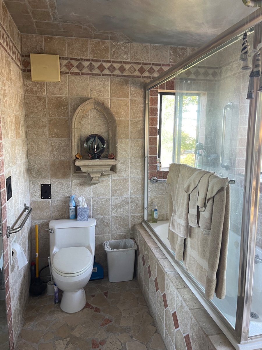 Furnished Finder property 698114_1 photo 13