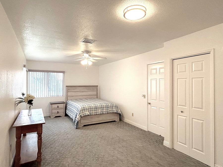 Furnished Finder property 698157_2 photo 2