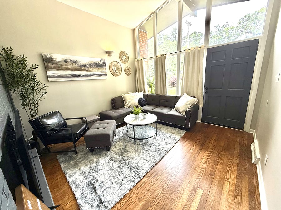 Furnished Finder property 698161_1 photo 1
