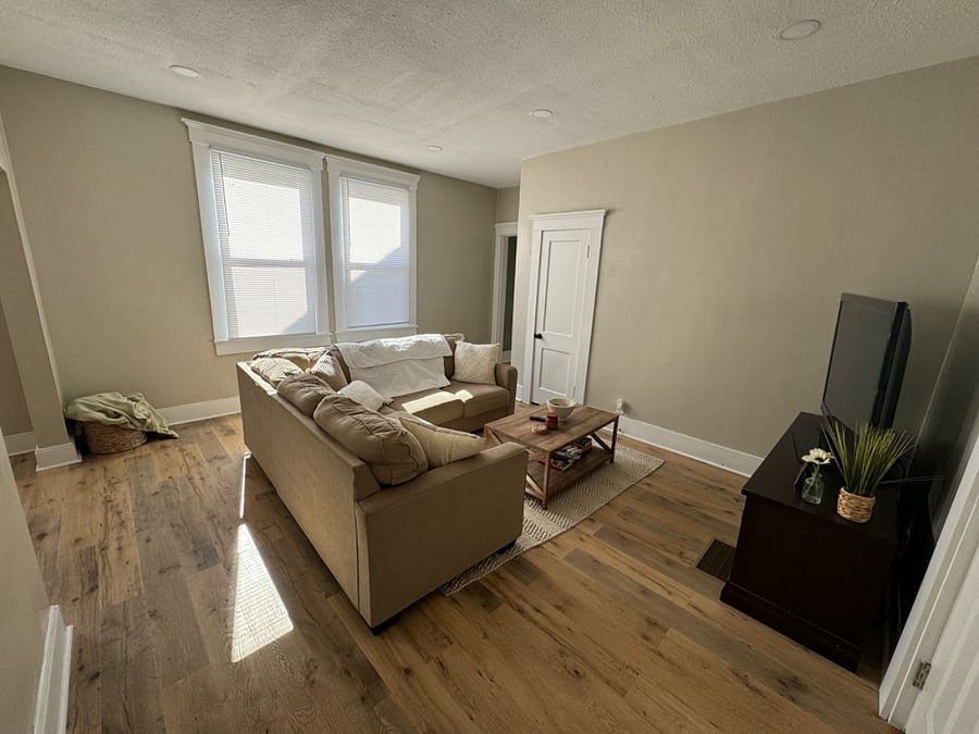 Furnished Finder property 698246_2 photo 2
