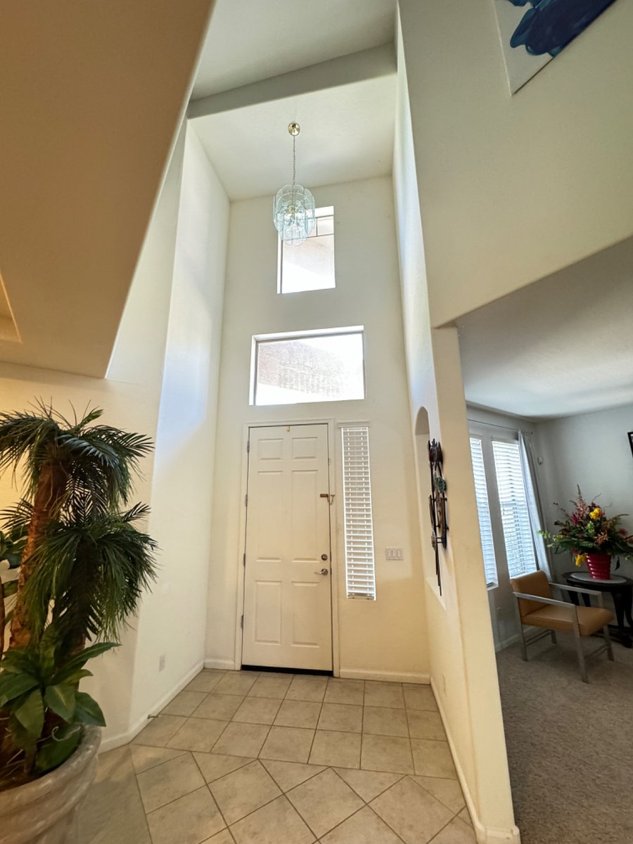 Furnished Finder property 698250_1 photo 13