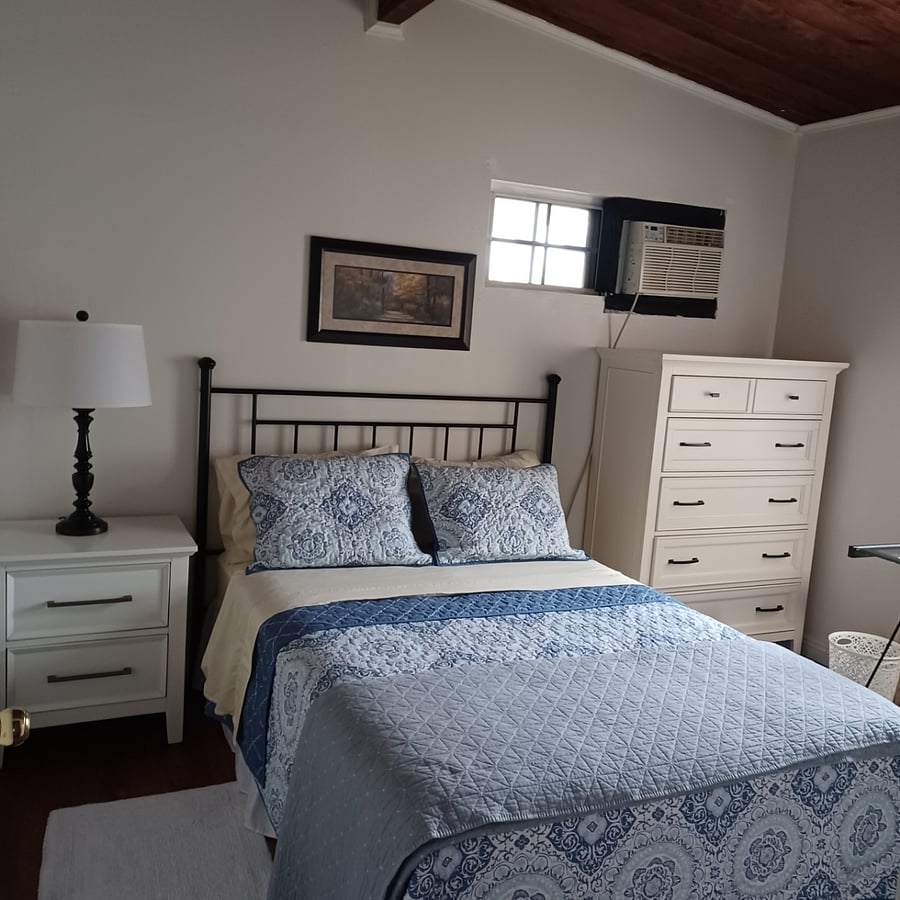 Furnished Finder property 698325_1 photo 3