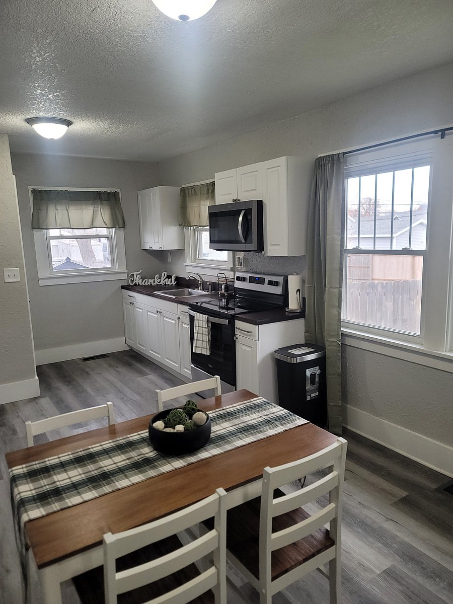 Furnished Finder property 698326_1 photo 6