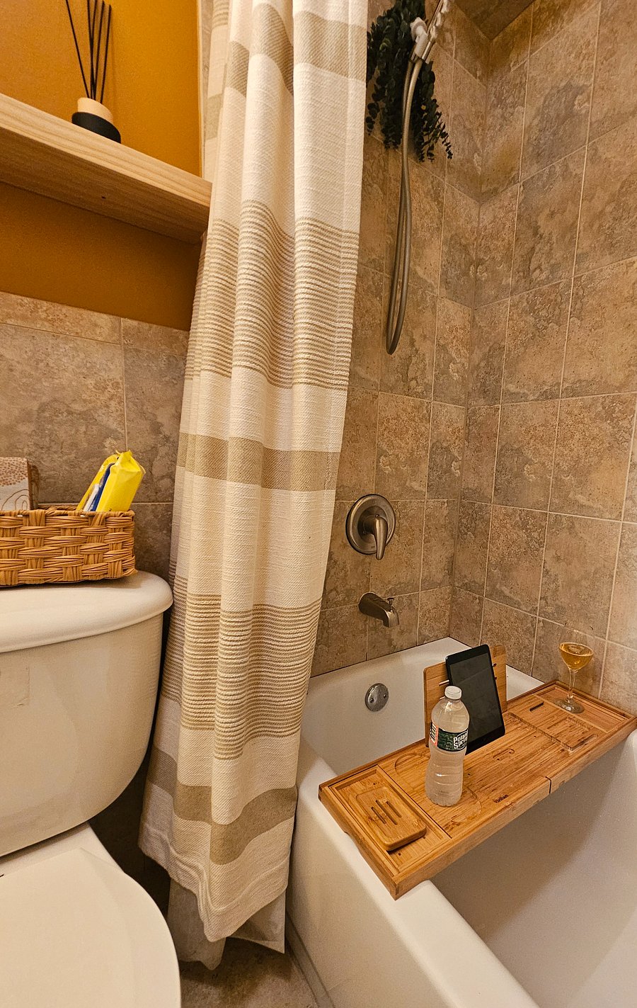 Furnished Finder property 698449_1 photo 9