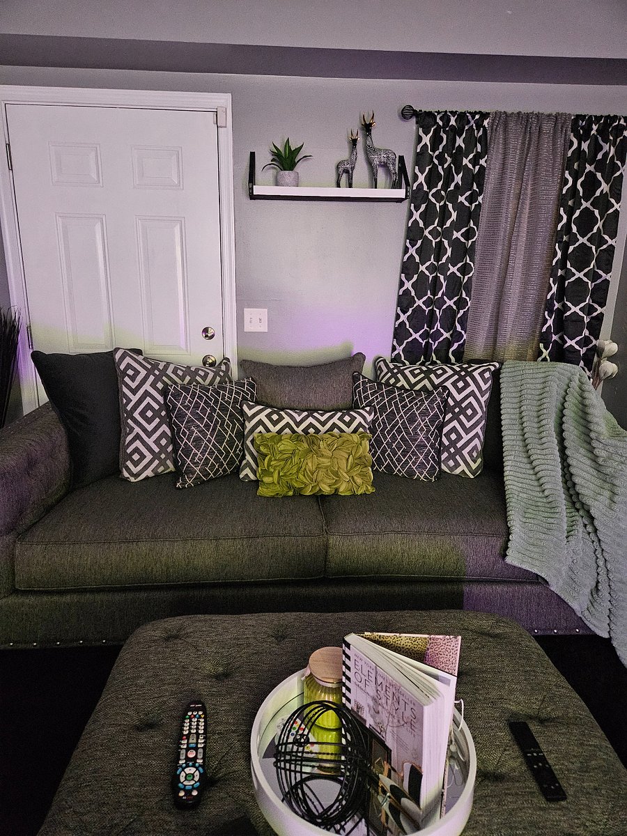 Furnished Finder property 698449_1 photo 21