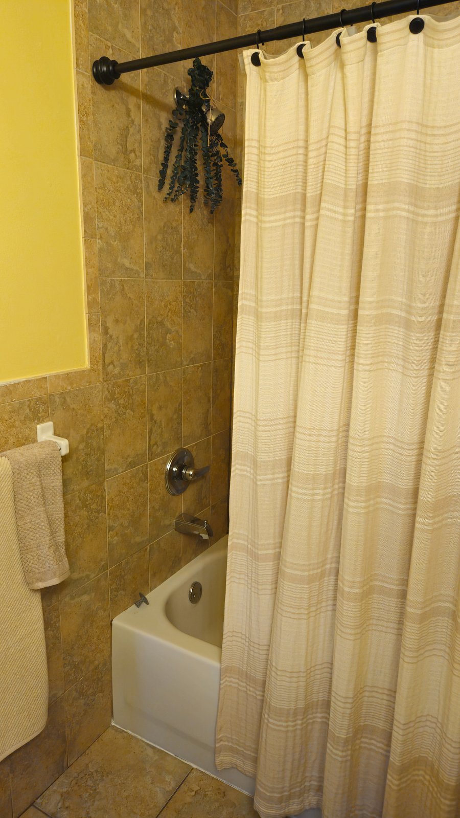 Furnished Finder property 698449_2 photo 47