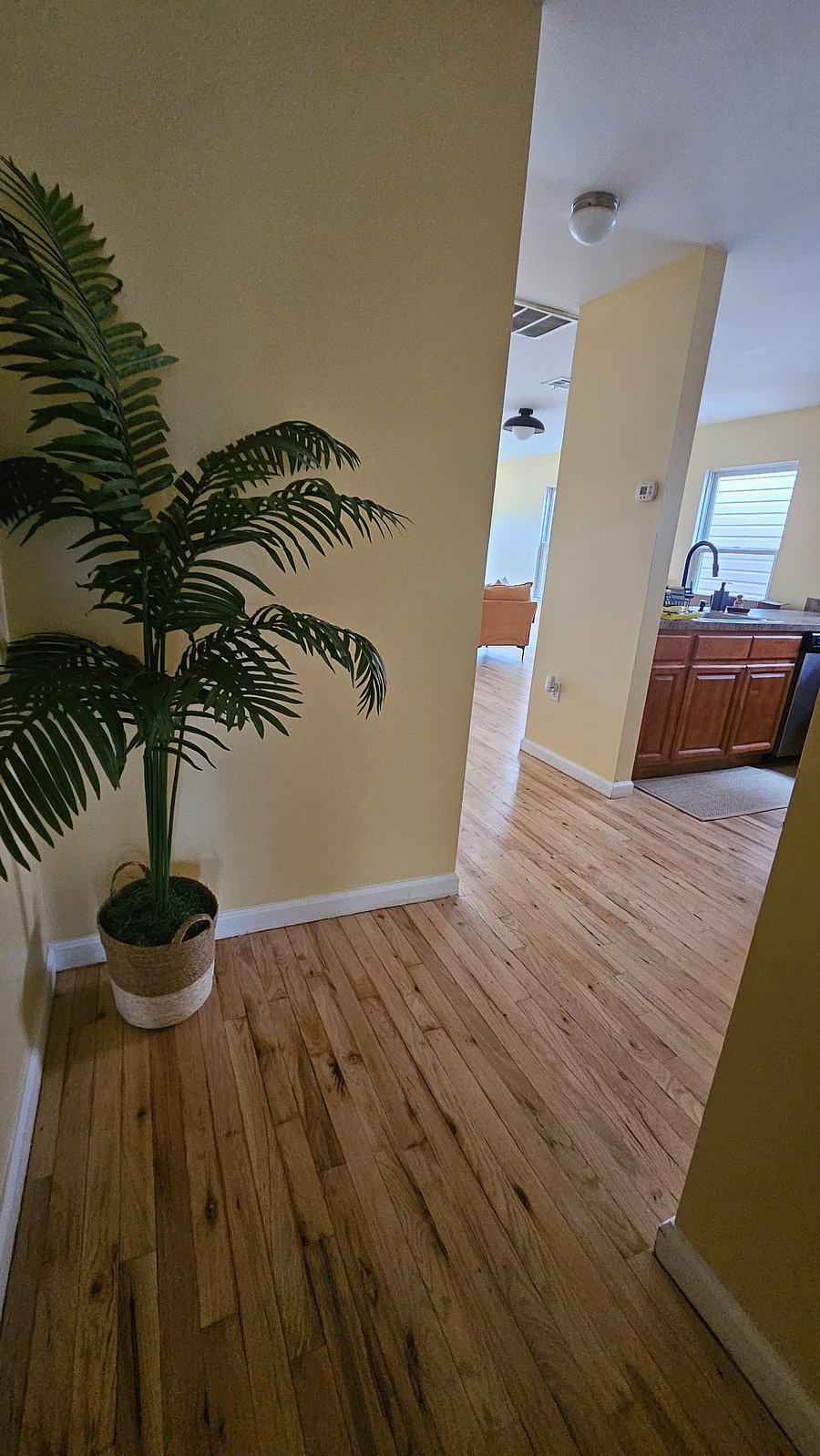 Furnished Finder property 698449_2 photo 17