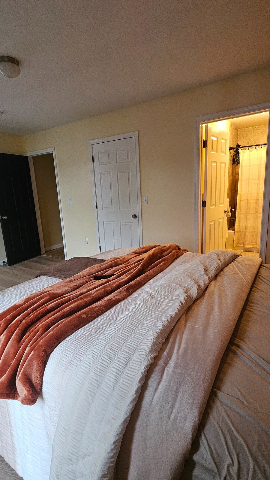 Furnished Finder property 698449_2 photo 36
