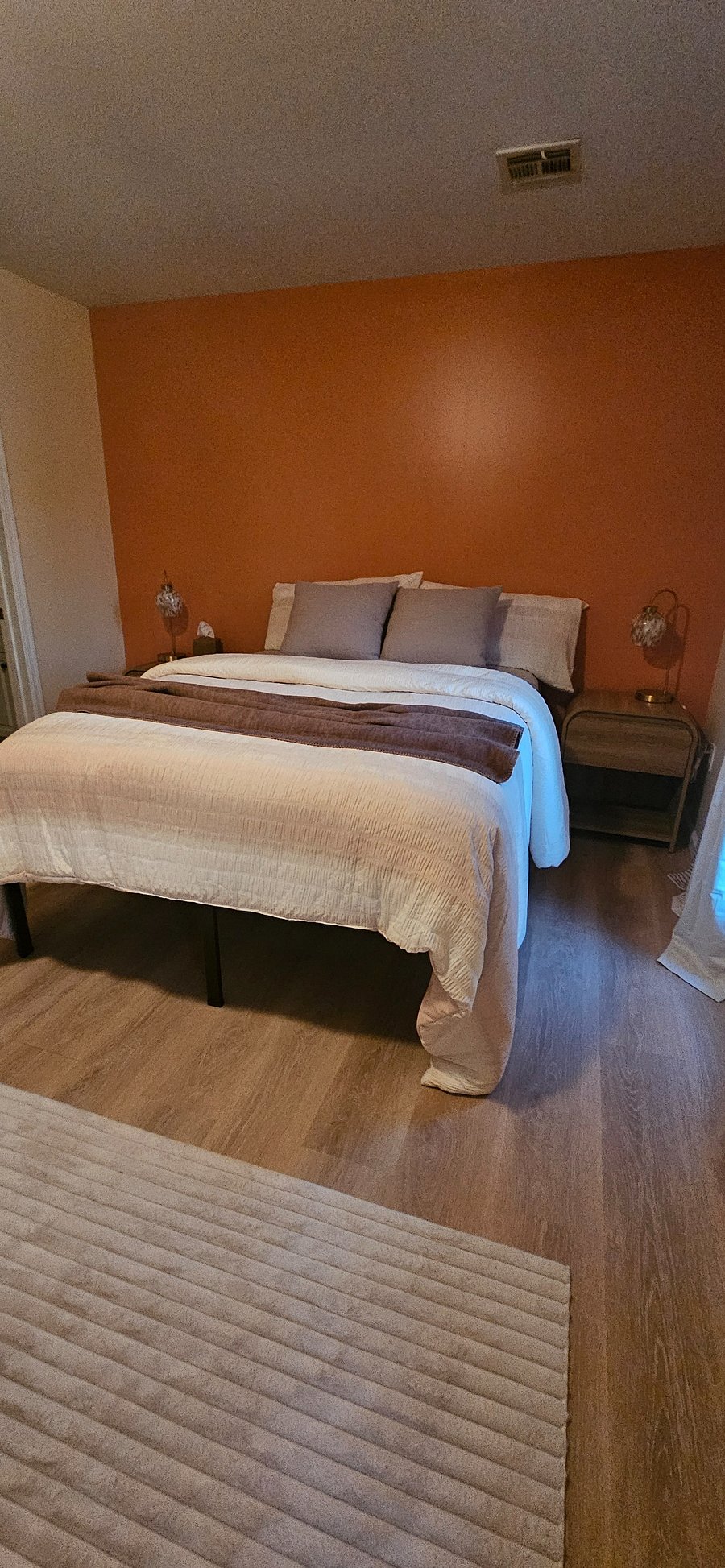 Furnished Finder property 698449_2 photo 30