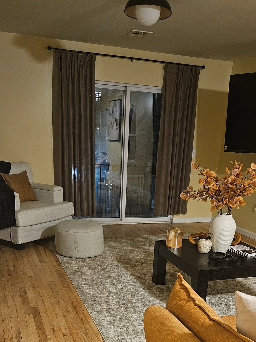 Furnished Finder property 698449_2 photo 4