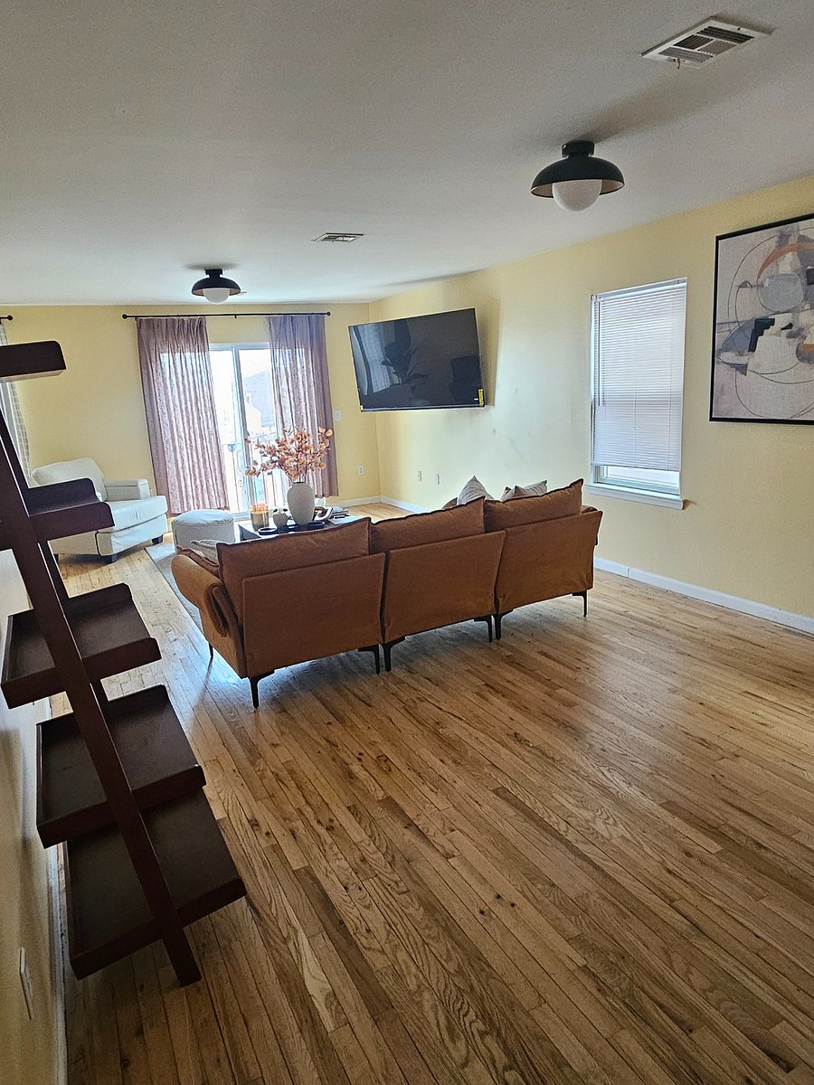 Furnished Finder property 698449_2 photo 7