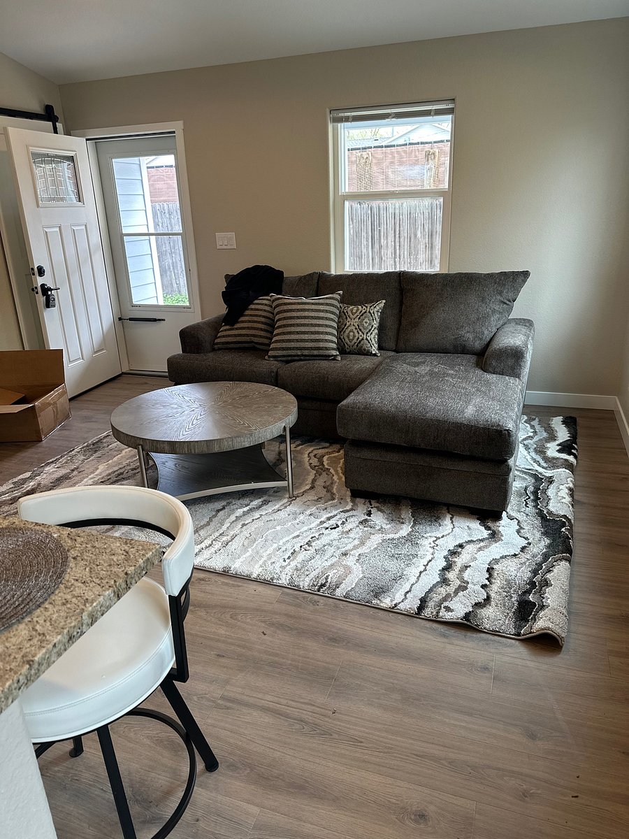 Furnished Finder property 698462_1 photo 4