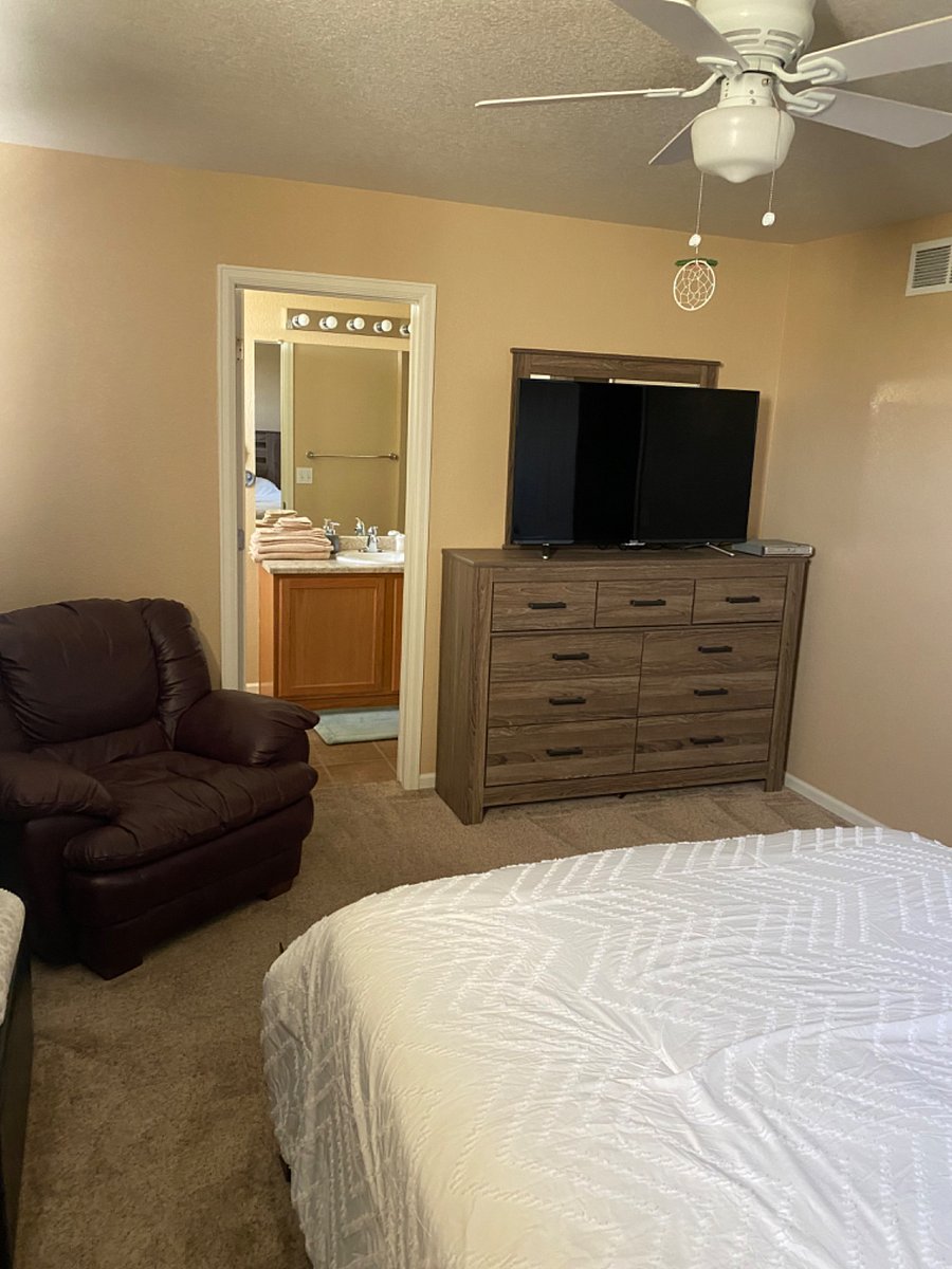 Furnished Finder property 698465_1 photo 8