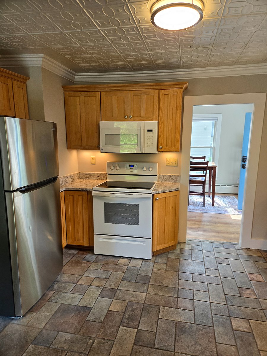 Furnished Finder property 698466_1 photo 5