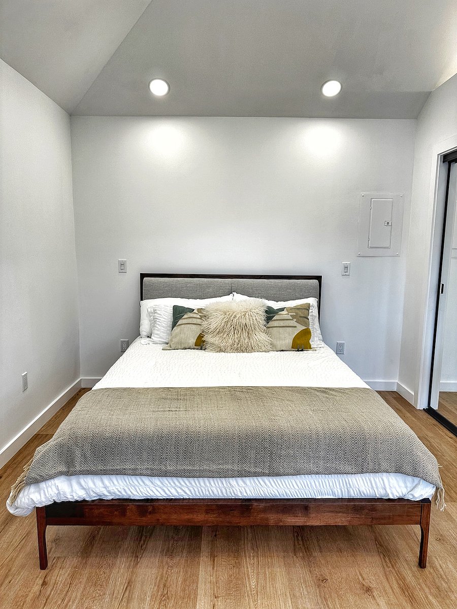 Furnished Finder property 698490_1 photo 6