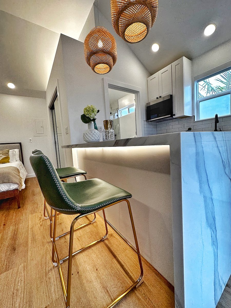 Furnished Finder property 698490_1 photo 9