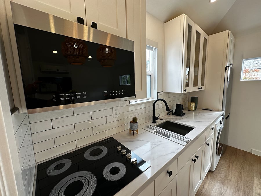 Furnished Finder property 698490_1 photo 28