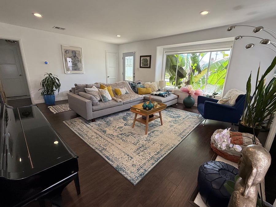 Furnished Finder property 698490_2 photo 3