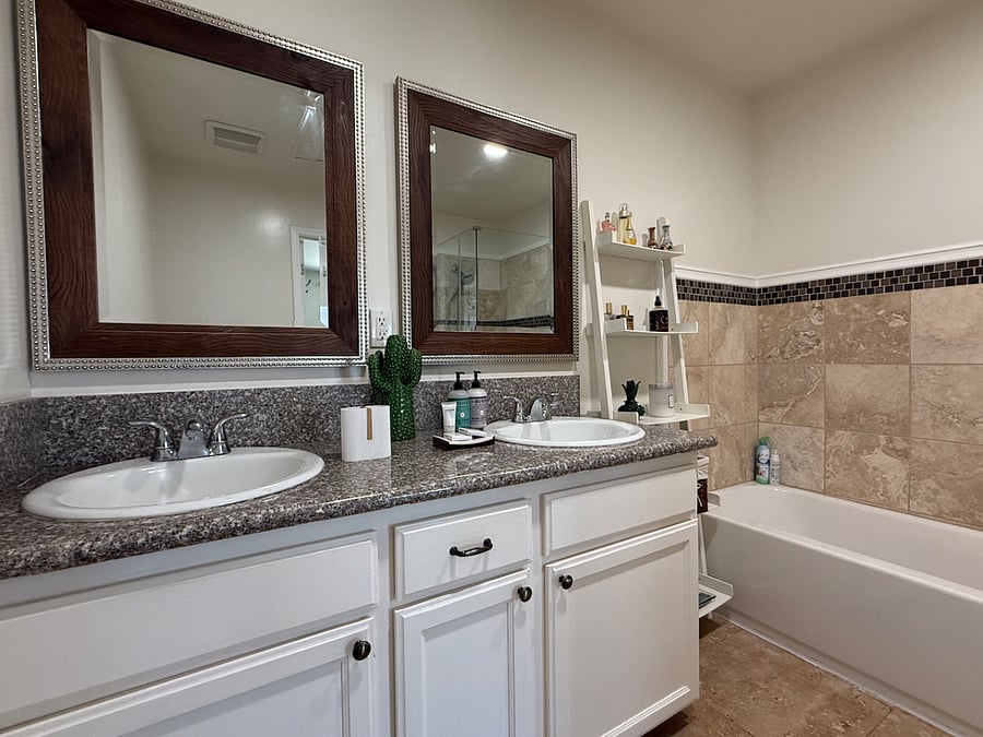 Furnished Finder property 698490_2 photo 30