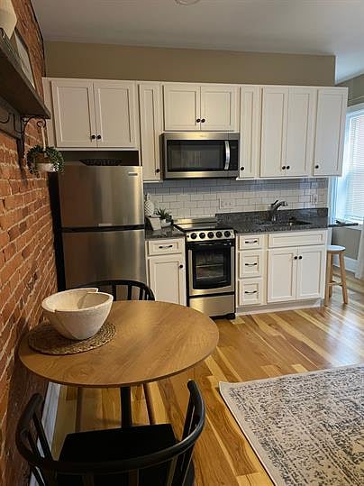 Furnished Finder property 698493_1 photo 15