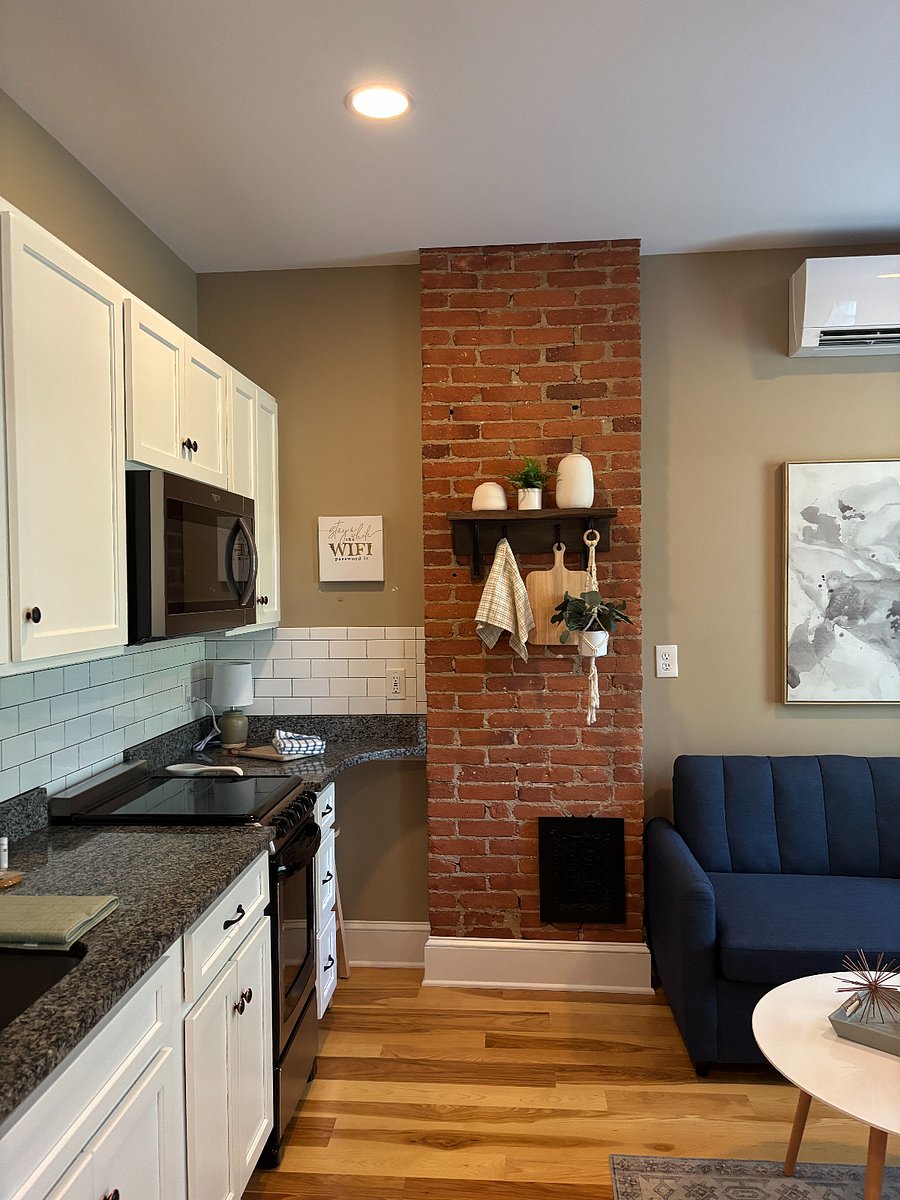 Furnished Finder property 698493_1 photo 1